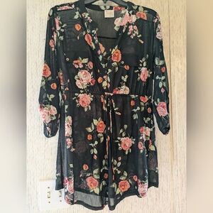 Maternity floral blouse, XL sheer